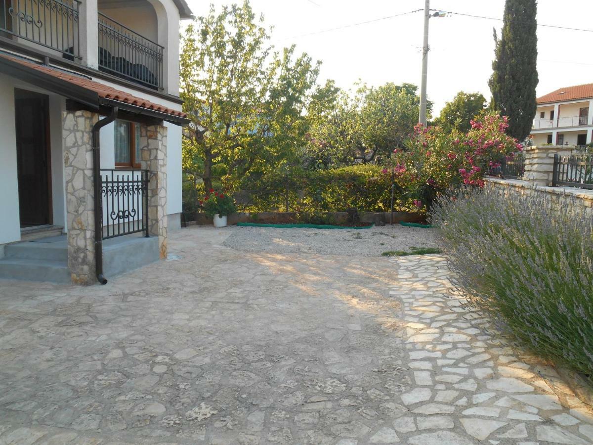 Miadea Rovinjsko Selo Exterior foto