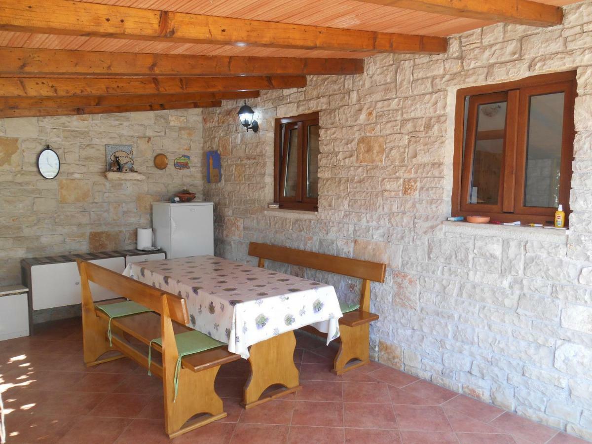 Miadea Rovinjsko Selo Exterior foto